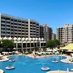 Barcelo Royal Hotell 5*